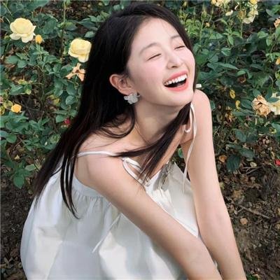 正面全裸